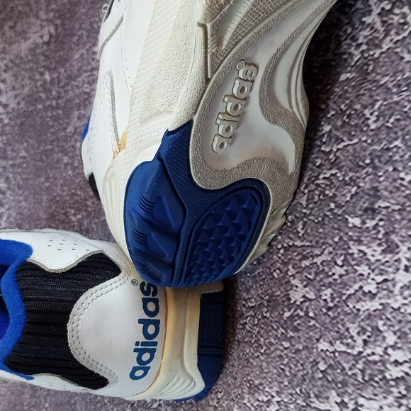 Vintage Adidas Compete XTR Sneakers - Picture 11 of 13